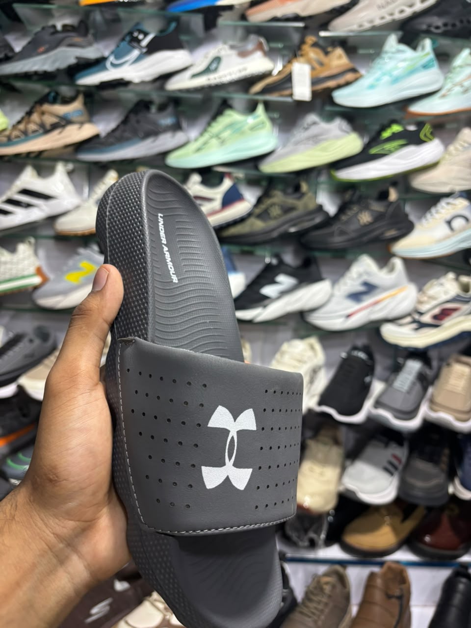 Under Armour Comfort Slides