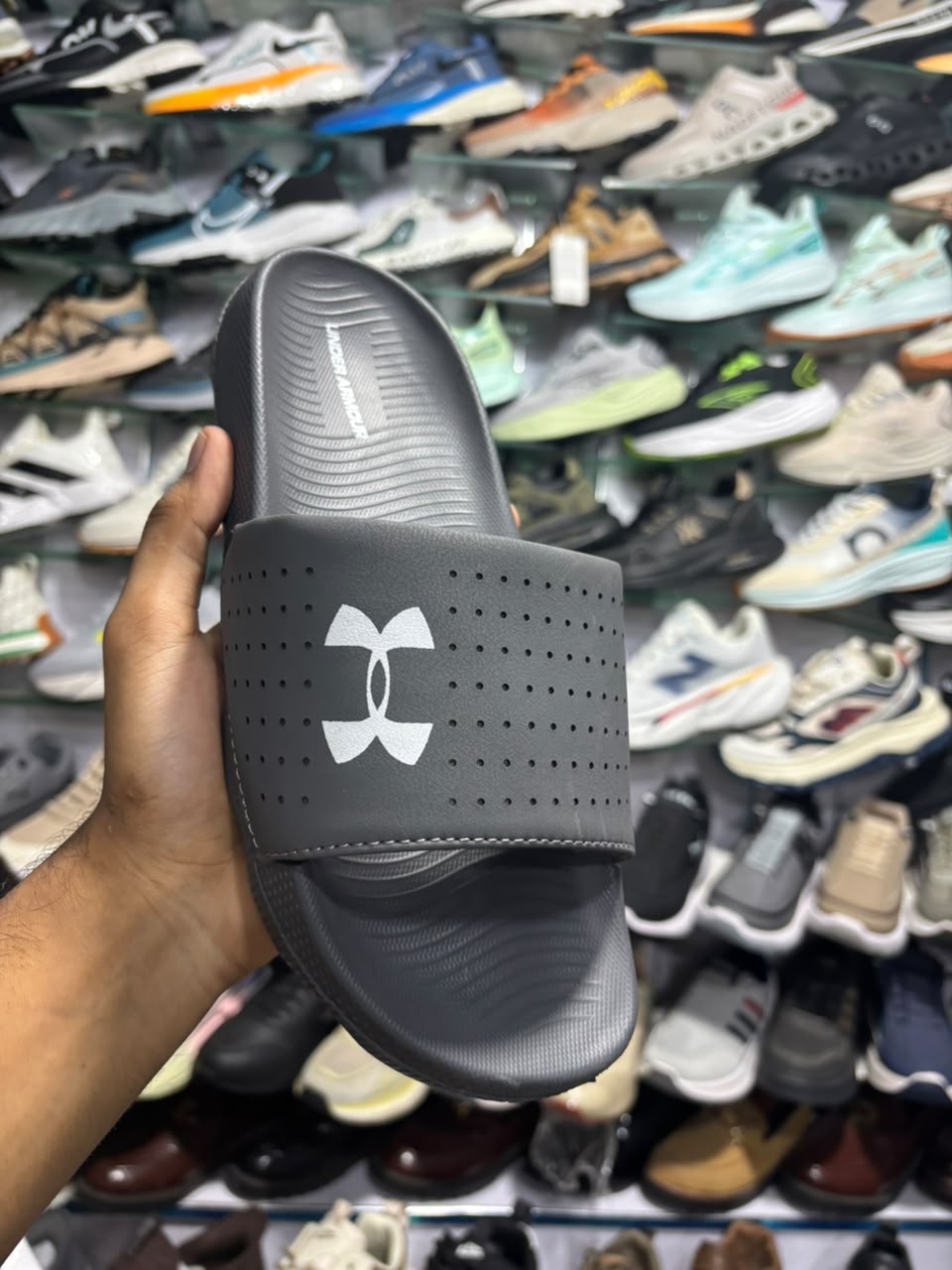 Under Armour Comfort Slides